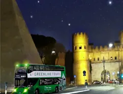 Rome: Open-Bus Night City Tour & Visit to Eataly Roma